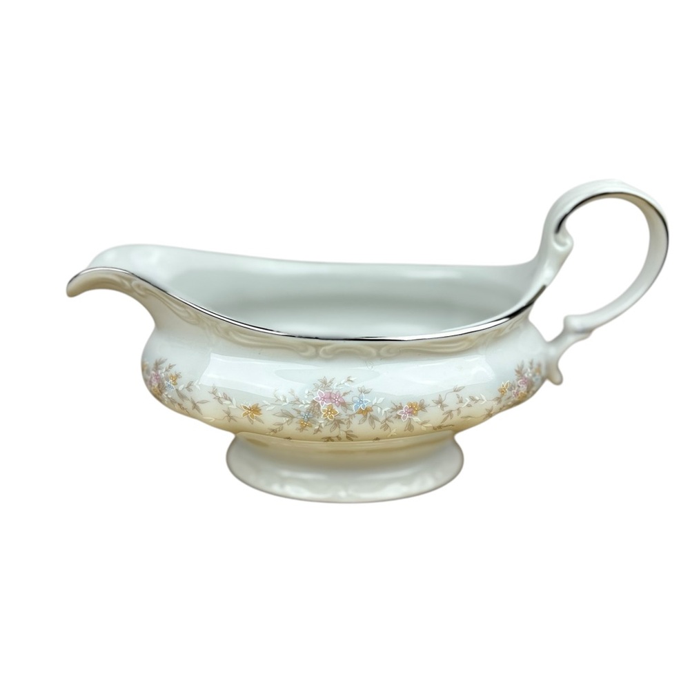 Johann Haviland Floral Splendor Handled Gravy Boat Bavaria Germany EUC